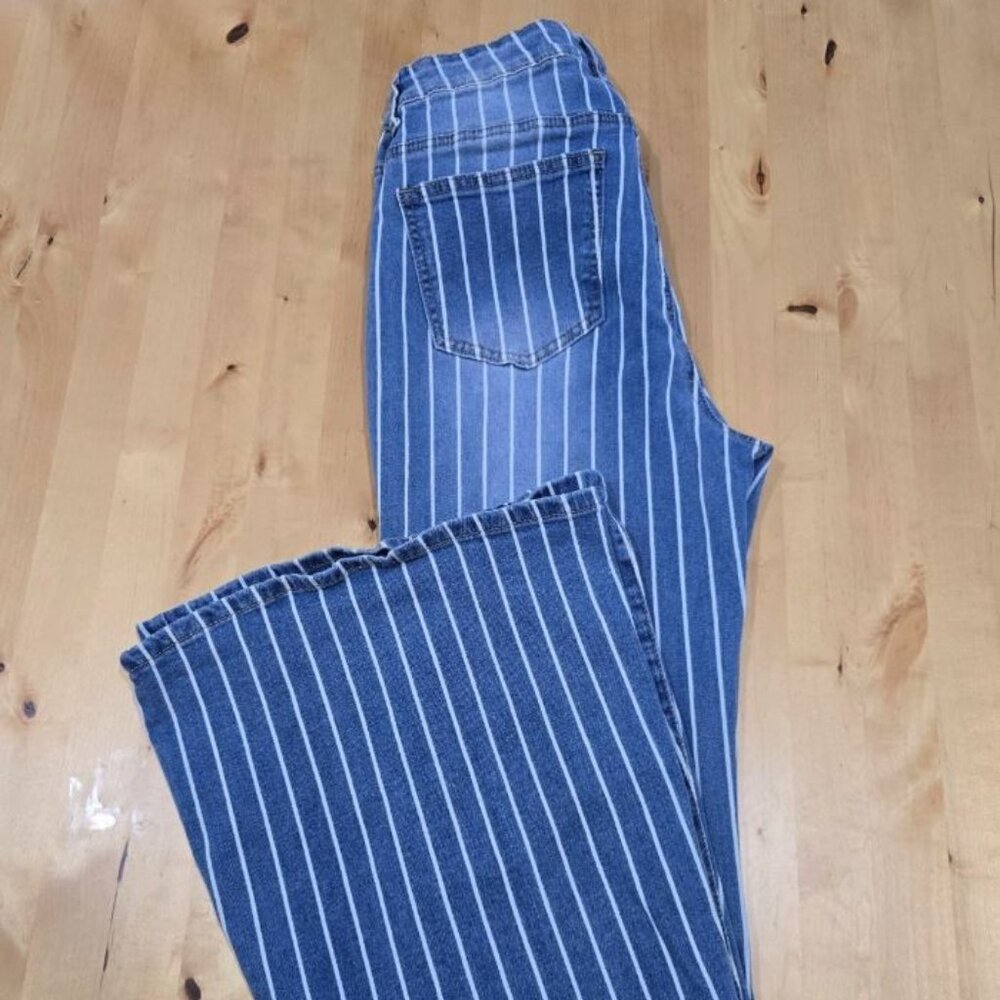 Womens Jeans Size 30 X 32 Striped Flared Legs Bell Rise 10in Blue Stretch SHEIN